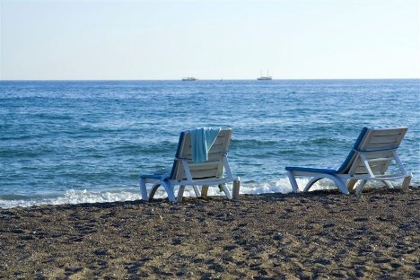 В Крыму готовы открыть пляжный сезон