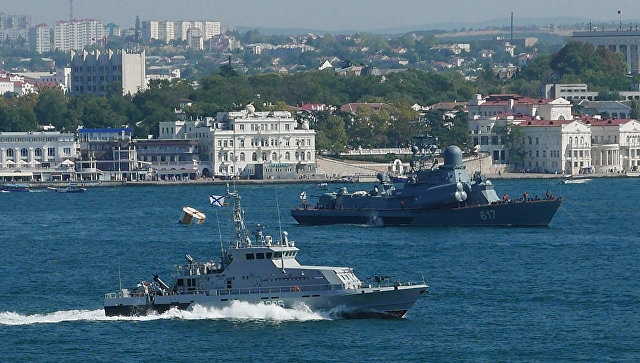 Украина по-прежнему надеется на вывод российского флота из Крыма