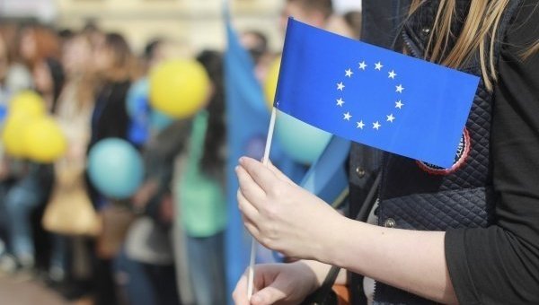 Безвизом с ЕС уже воспользовались почти 2 тысячи украинцев
