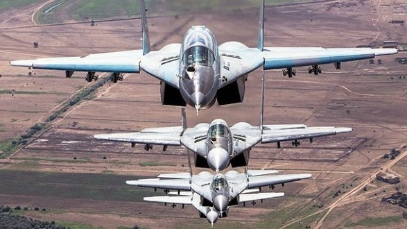 Всю авиацию и ПВО юга России подняли по тревоге