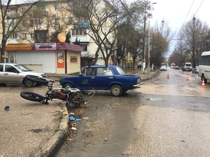 В страшном ДТП в Севастополе погиб создатель электротрайка Александр Култыяров - фото