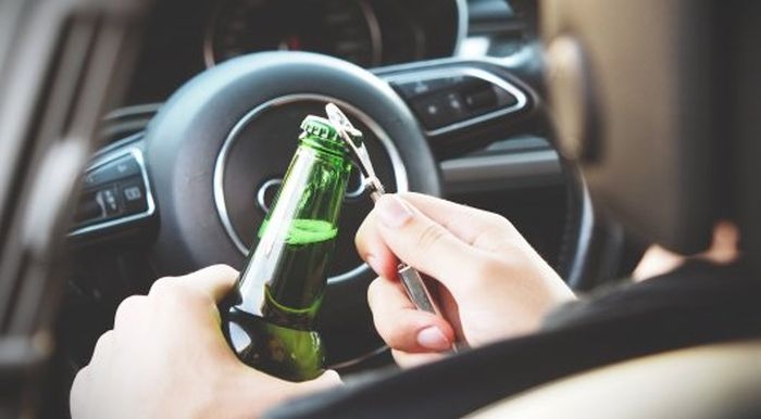 Стало известно, сколько севастопольцев лишились водительских прав за пьяную езду и пересечение сплошных линий