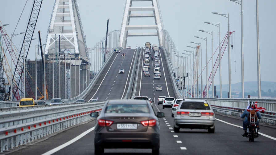 В День России на Крымском мосту состоится автопробег, в котором примут участие жители из 20 регионов страны