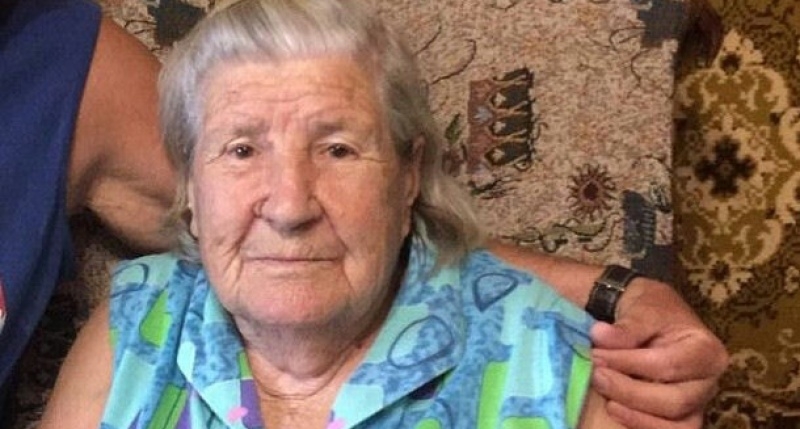 Пропавшую в Севастополе бабушку нашли на кладбище между могил — СМИ