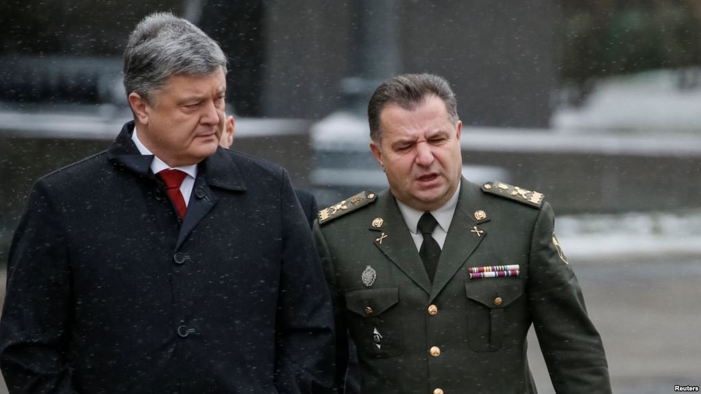 Пранкеры позвонили главе Минобороны Украины от имени Порошенко: подробности диалога