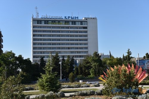 ДИЗО Севастополя подал иск в суд о передаче в собственность города гостиницы «Крым»