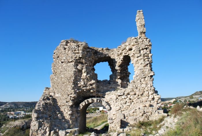 Блог путешественника по Крыму: древняя крепость и монастырь в Инкермане
