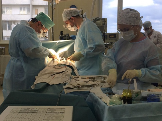 В Севастополе 64-летней женщине провели уникальную операцию на сердце
