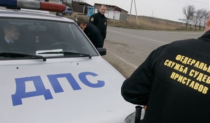 Севастопольские приставы выявили водителя с долгом 1,3 млн рублей