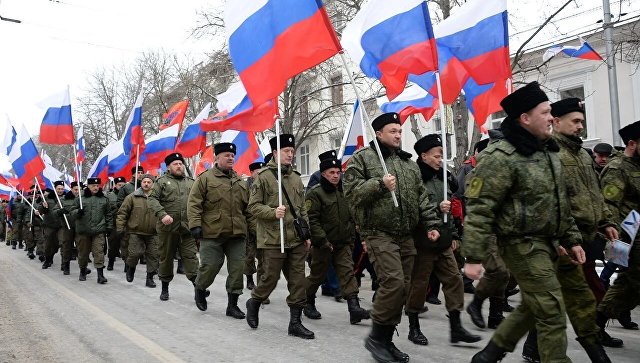 Годовщину «Русской весны» в Севастополе отметили шествием