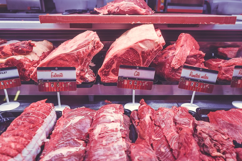 В Крыму из продажи изъяли четыре тонны мяса
