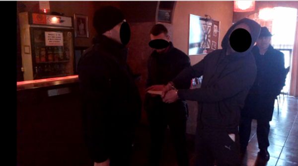 Вдова убитого в севастопольском баре мужчины рассказала о событиях трагической ночи