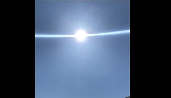 Очевидцы в Ялте запечатлели редкий оптический феномен на Солнце