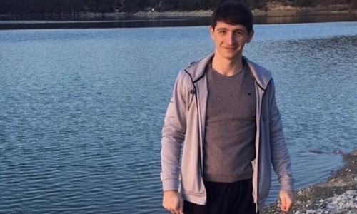 Плавал в море и пропал: в Крыму почти неделю разыскивают 25-летнего парня