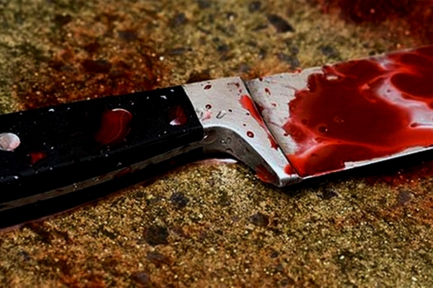 В Евпатории мужчина зарезал свою сожительницу