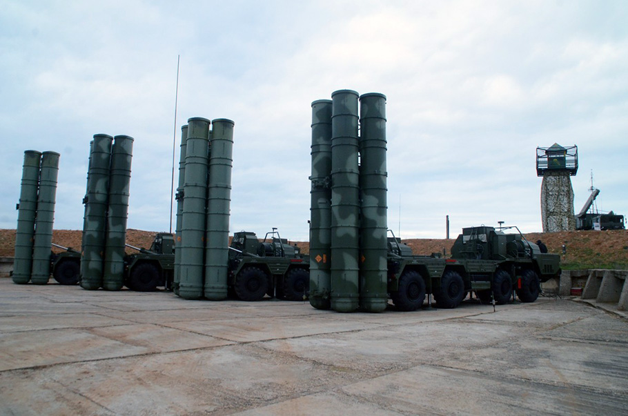 Комплексы С-400 в Крыму приведены в высшую степень боевой готовности