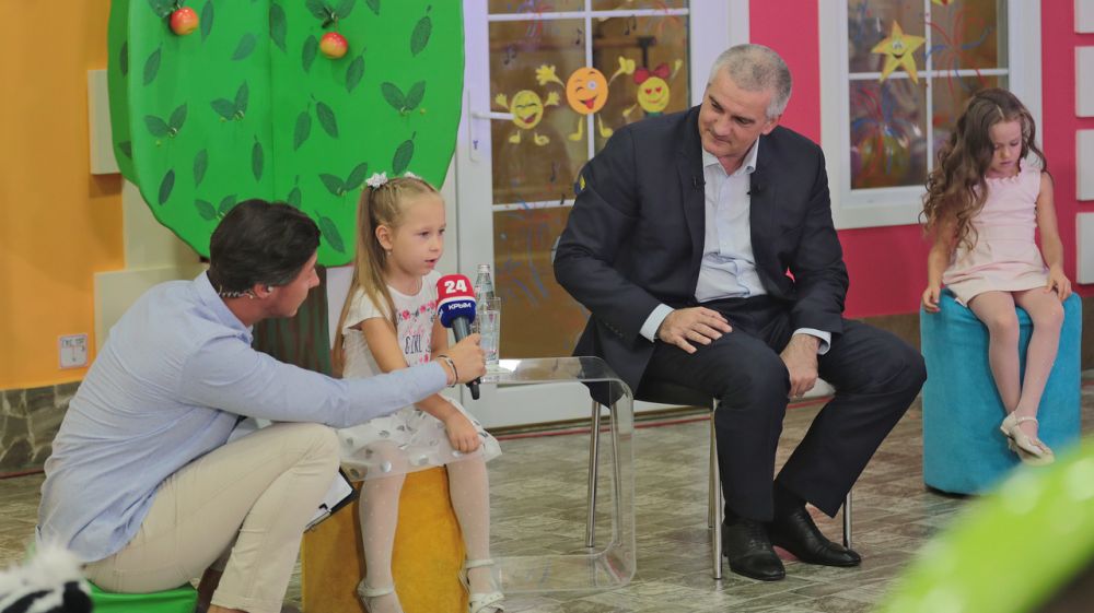 О чём главу Крыма спрашивали маленькие крымчане в эфире программы «Взрослые и дети»