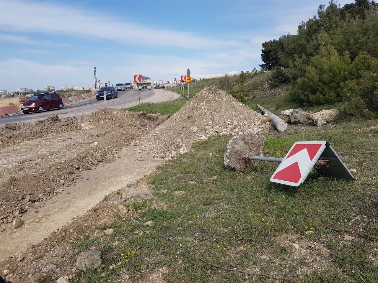 Реконструкцию Камышового шоссе в Севастополе снова отложили — подрядчика нет