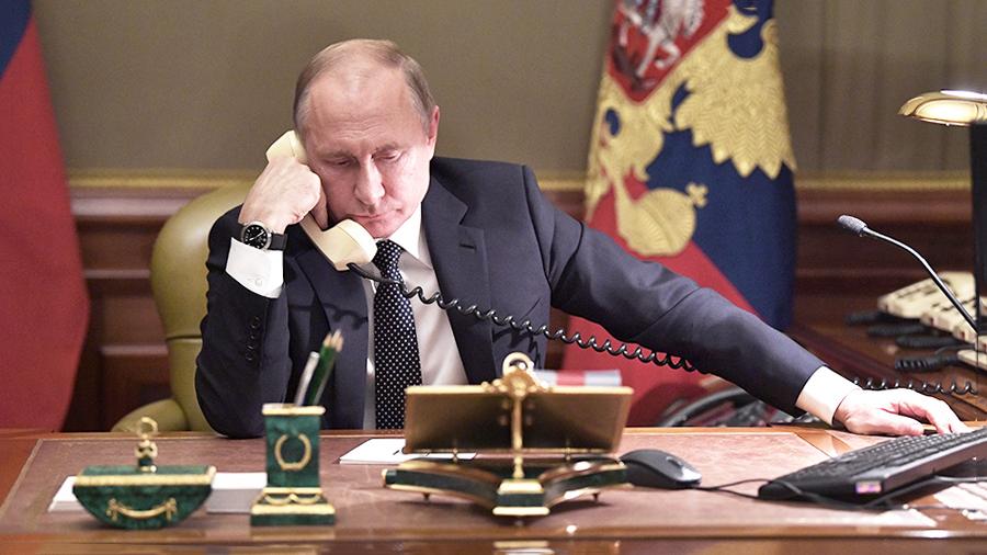 Зеленский поговорил с Путиным по телефону