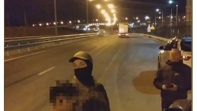 Возле Крымского моста ФСБ изъяла у жителя полуострова 10 кг наркотиков