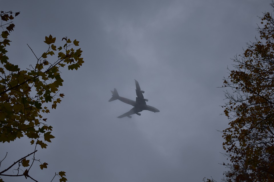 Шесть самолетов не долетели в Крым из-за тумана
