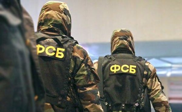 Подозреваемый в закладке схронов с боеприпасами и взрывчаткой в Крыму арестован