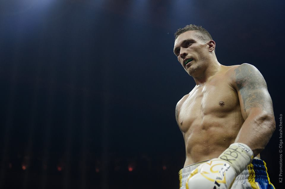 Украинский боксер Усик заявил, что у Зеленского «большие проблемы»