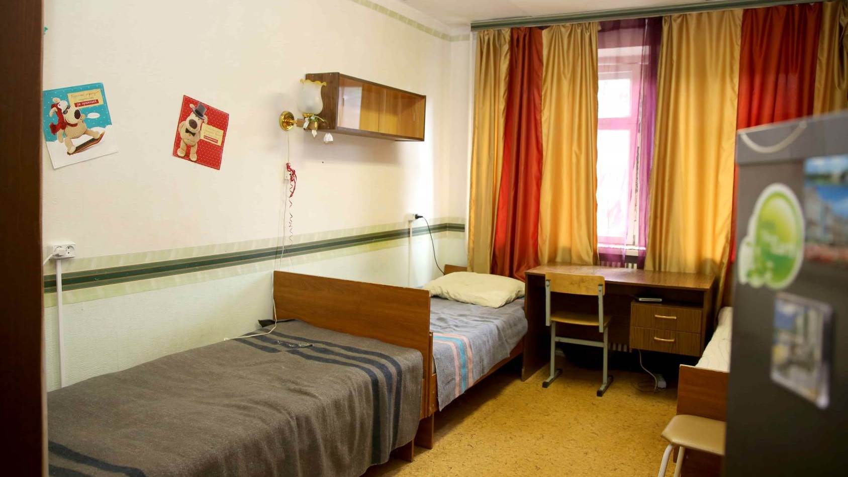 Почти пять тысяч крымских студентов освобождены от платы за проживание в общежитии