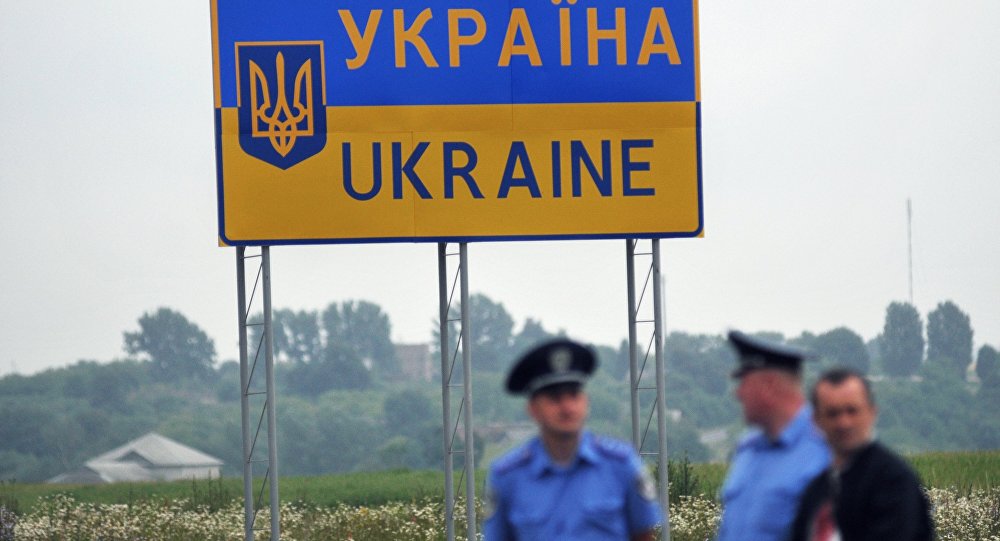 На Украине хотят закрыть въезд всем побывавшим в Крыму россиянам