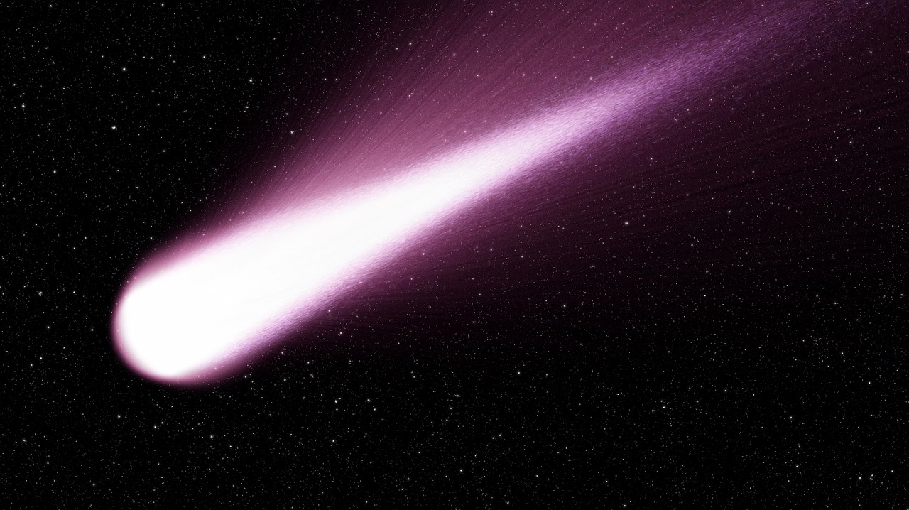 Астроном оценил шансы крымчан увидеть комету Лебедь