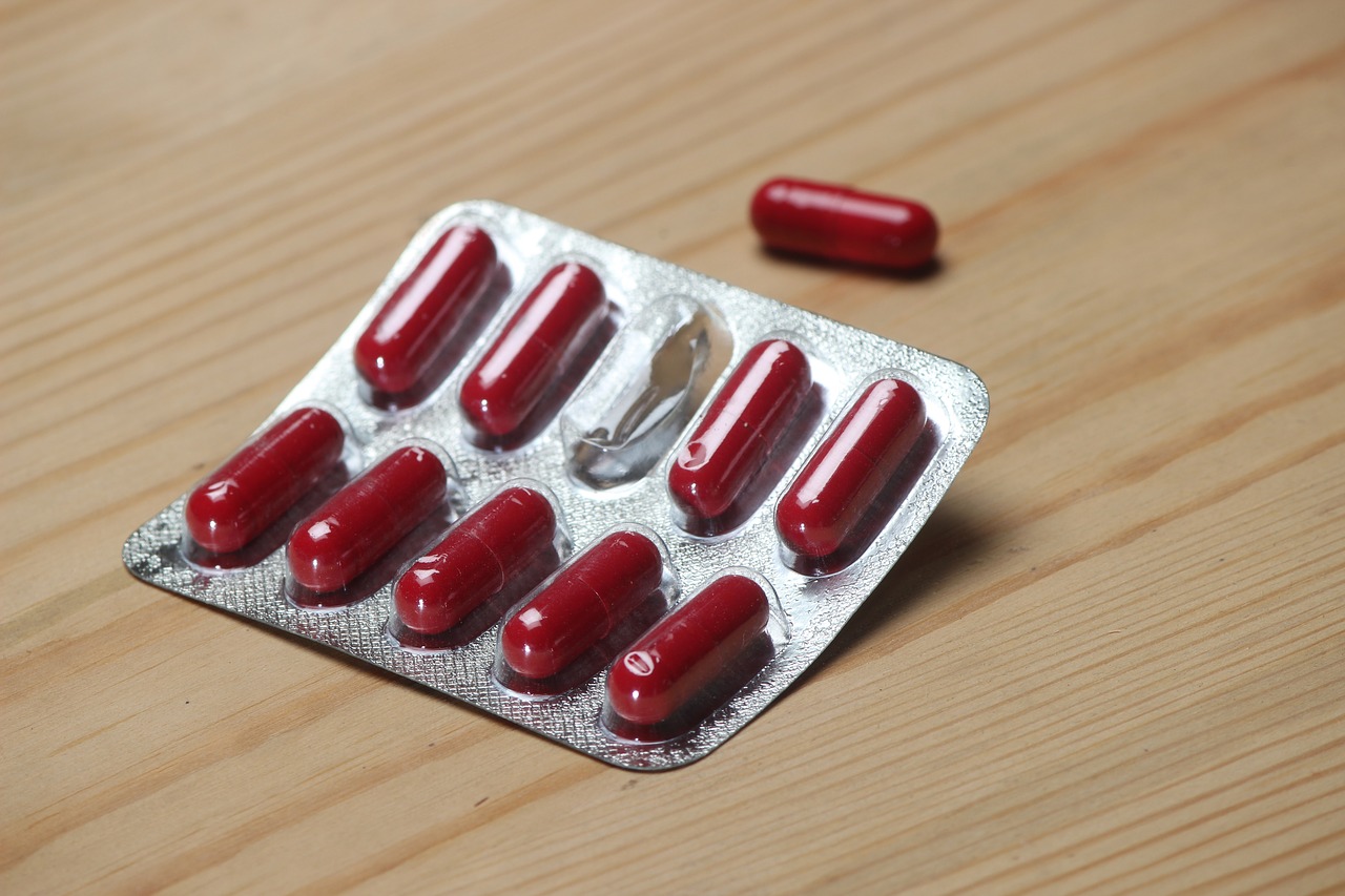 Доктор Комаровский рассказал о страшных последствиях приема антибиотиков