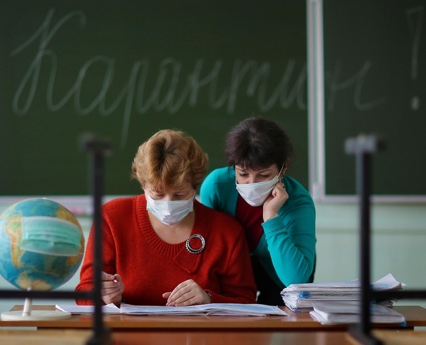 Стало известно, сколько классов крымских школ закрыли на карантин