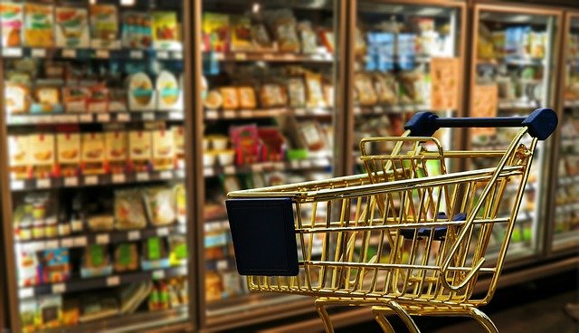Названы шесть продуктов, которые не стоит покупать в супермаркете