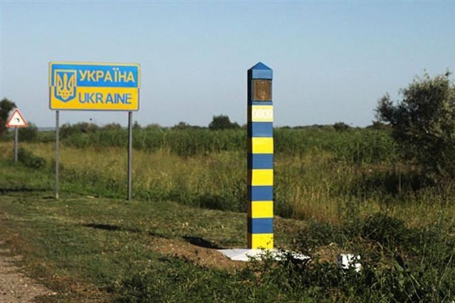 Украина вводит обязательную 14-дневную изоляцию для всех въезжающих из России