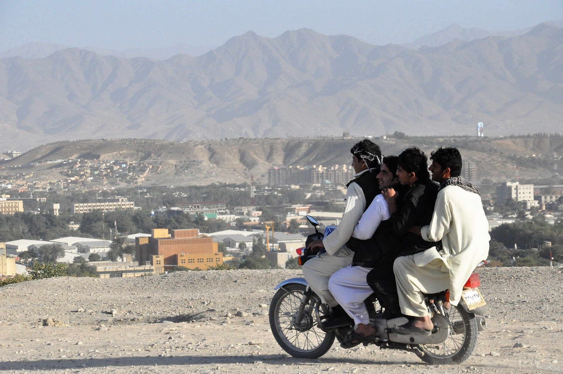 Россия отправит в Кабул спецрейс для вывоза дипломатов и афганцев