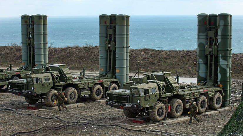 В Крыму прошло учение по ПВО с участием ракетных комплексов С-400
