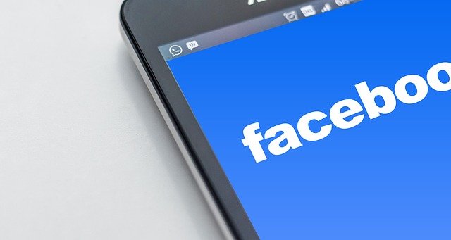 Facebook сменил название своей официальной страницы в соцсети