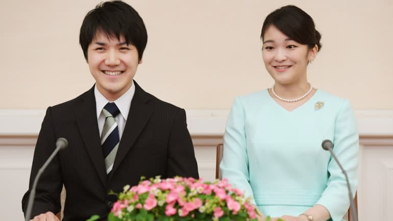 Принцесса Японии вышла замуж за простолюдина и потеряла привилегии