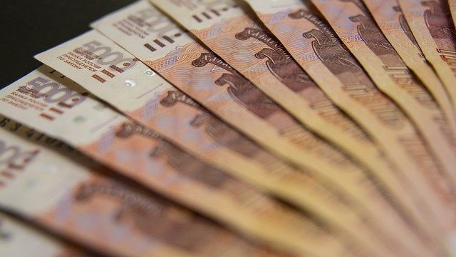 В Севастополе самой подделываемой купюрой стала пятитысячная банкнота