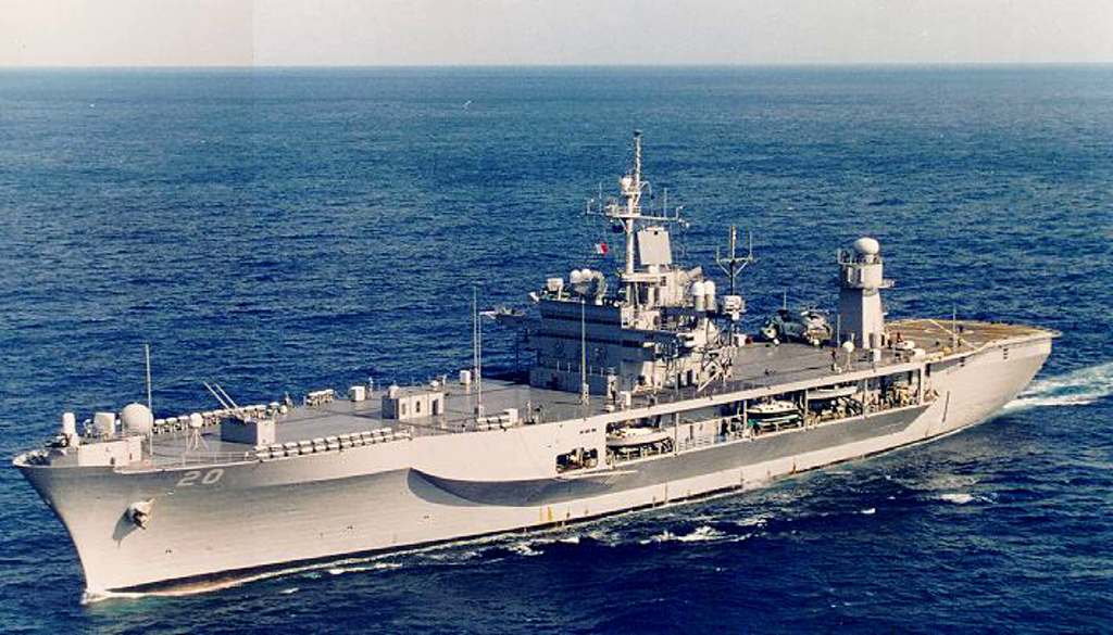 В Черное море направляется штабной корабль ВМС США