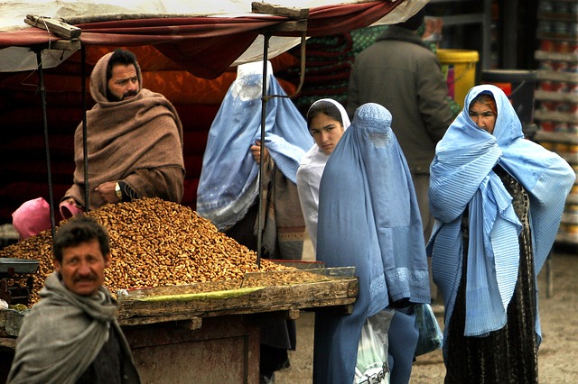 Талибы специальным указом признали некоторые права женщин