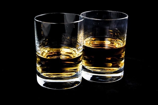 Употребляемый россиянами алкоголь на треть нелегальный — исследование