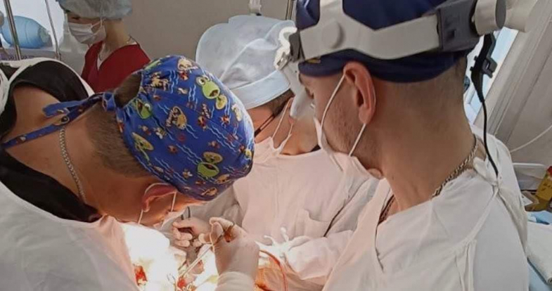 Хирурги Севастополя впервые провели операцию по одновременному удалению почки и тромба