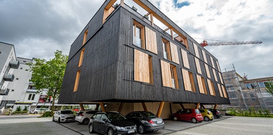 В России предлагают массово строить деревянные многоэтажные дома