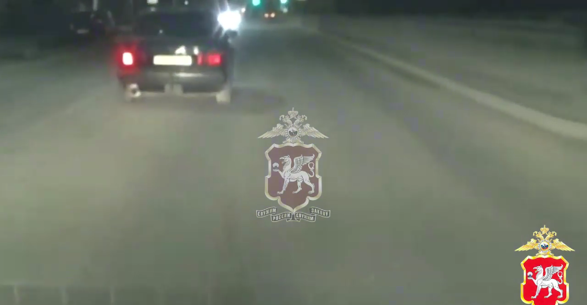 В Крыму полицейские устроили погоню за пьяным водителем с громкой музыкой  в машине