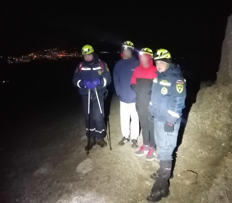 Ночью с горы в Долине привидений спасатели эвакуировали подростков