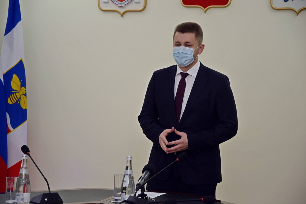 Уволившийся после критики Аксенова экс-мэр Симферополя стал советником губернатора в другом субъекте РФ