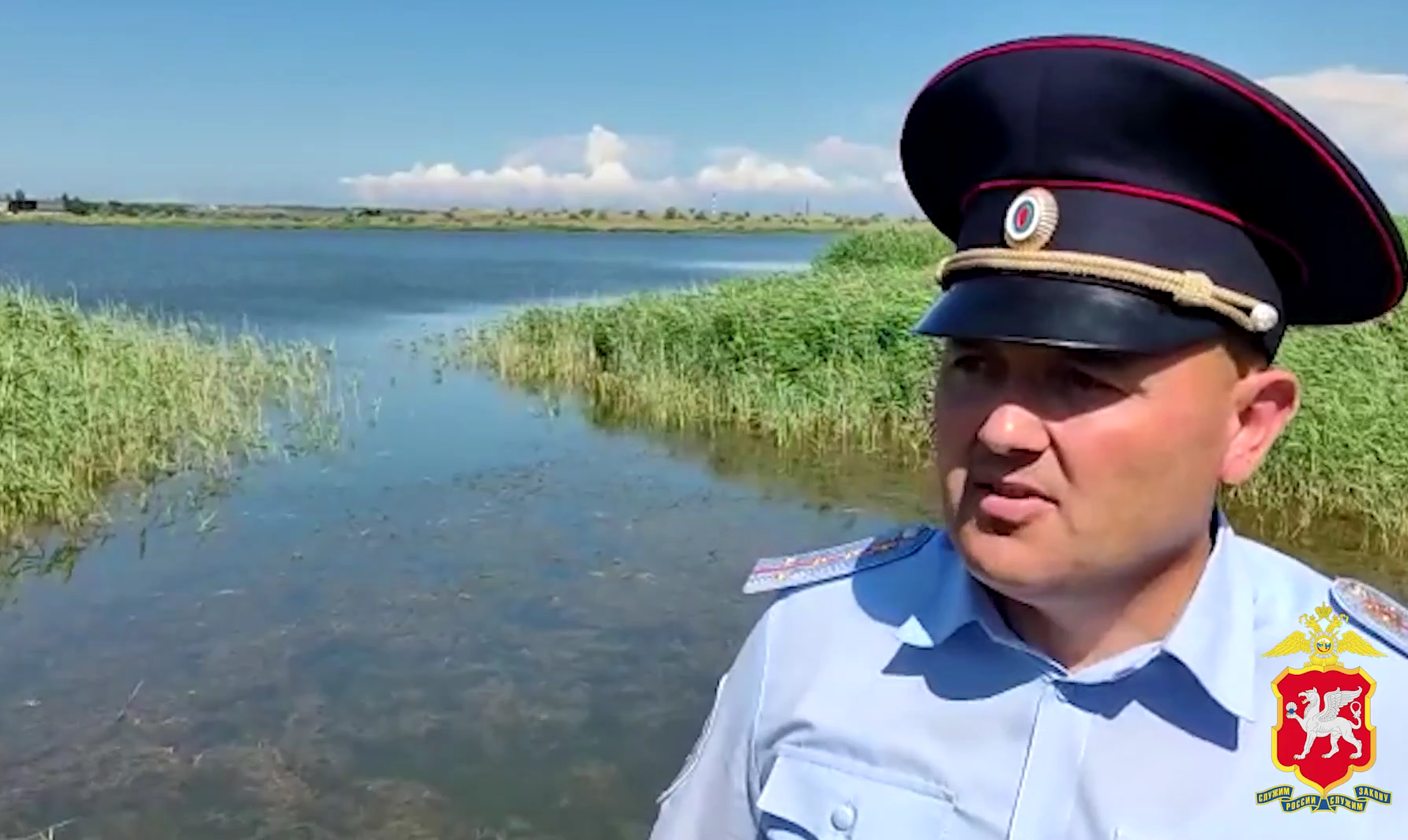 На востоке Крыма полицейский спас тонущего ребенка (ВИДЕО)