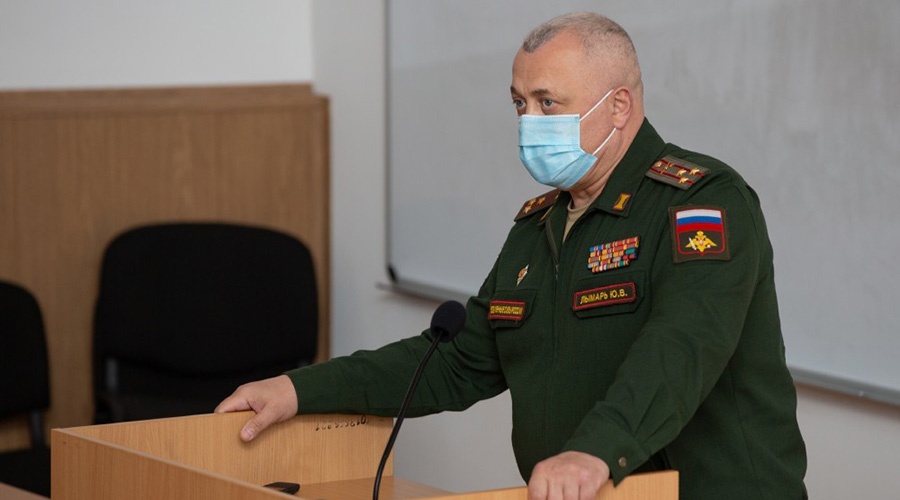 Стало известно, с чем связаны обыски у военного комиссара Крыма
