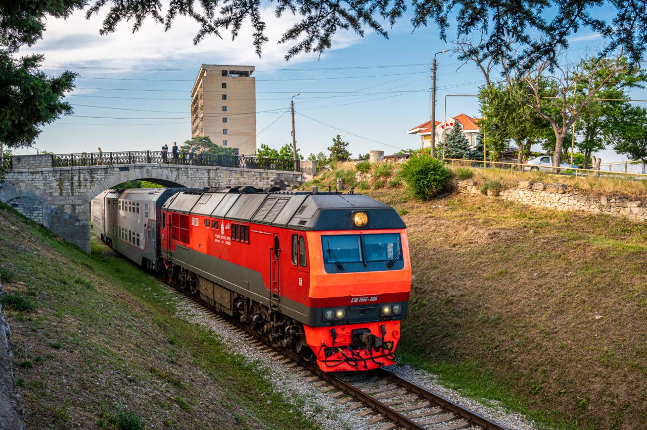 На поезд из Москвы в Феодосию поступили в продажу дополнительные билеты